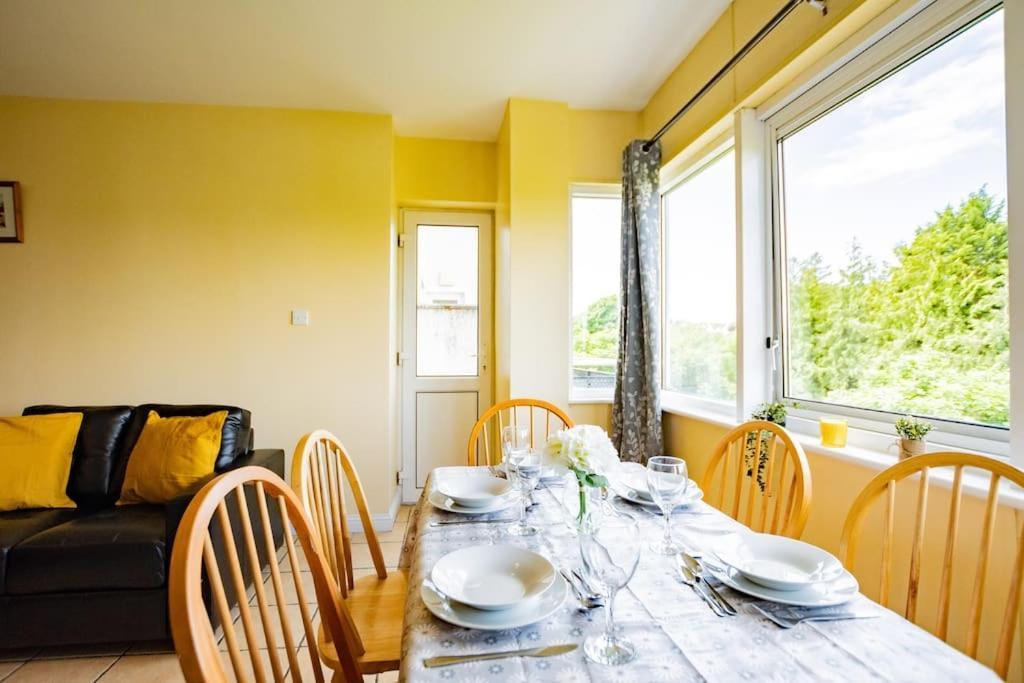74 - Affordable 3 Bed With Parking * Galway